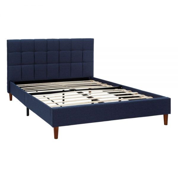 cama de matrimonio tapizada